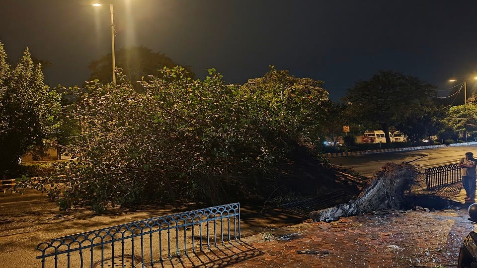 Top Headlines Today Big News 13th April Tamil Nadu Bengal Violence Weather Business Sports Politics news