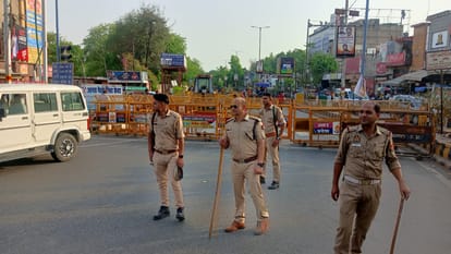 Agra Karni Sena Rakt Swabhiman Rally Live: Barriers installed on road in Garhi Rami, Police on Alert