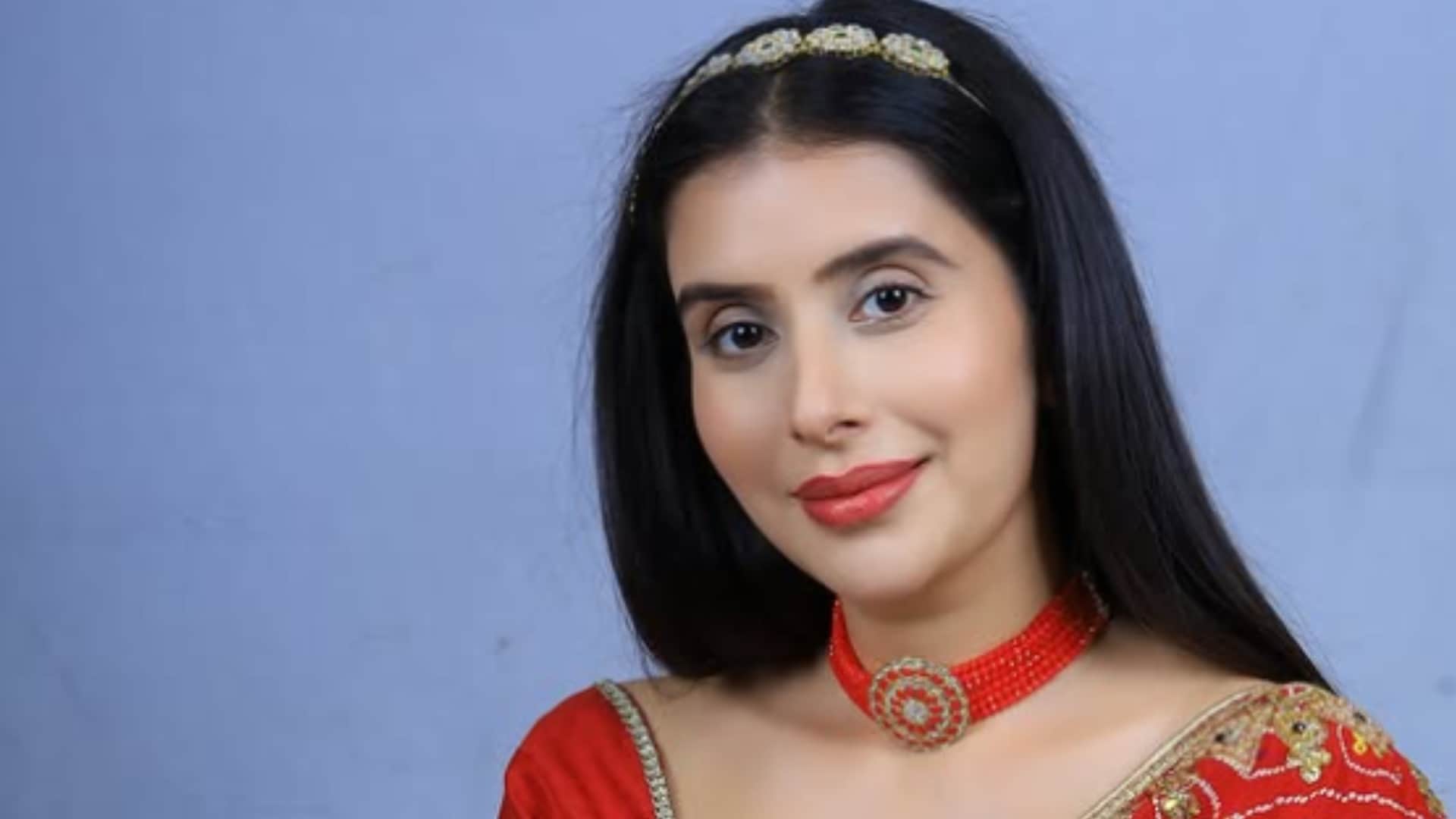 Susmita Sen Brother Rajiv Sen Say Ex Wife Charu Asopa Not Facing Any Money Issues