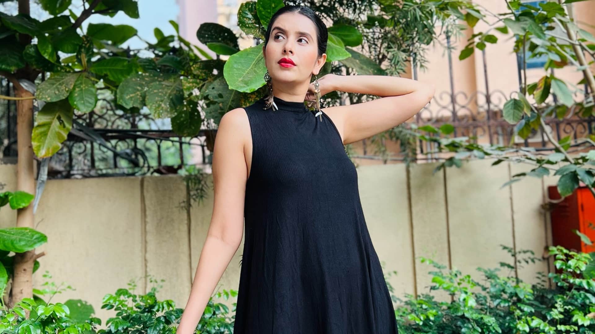 Susmita Sen Brother Rajiv Sen Say Ex Wife Charu Asopa Not Facing Any Money Issues
