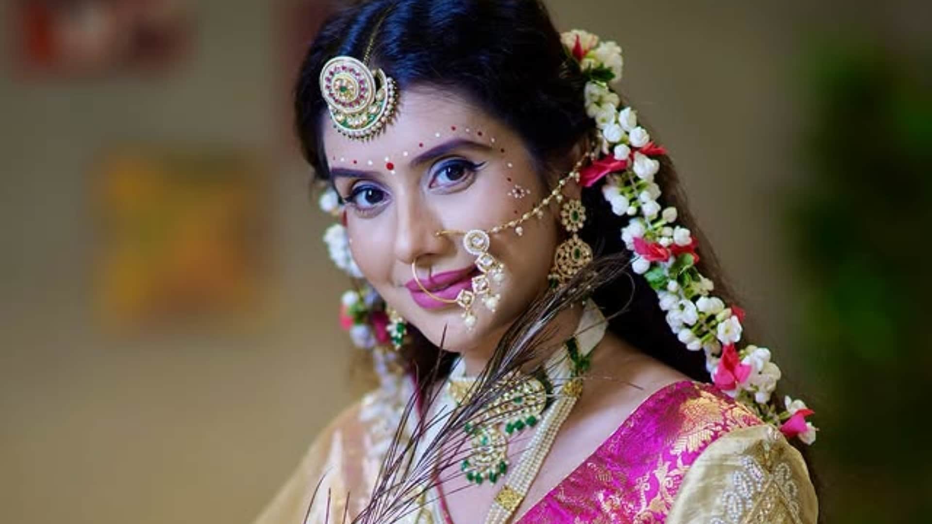 Susmita Sen Brother Rajiv Sen Say Ex Wife Charu Asopa Not Facing Any Money Issues