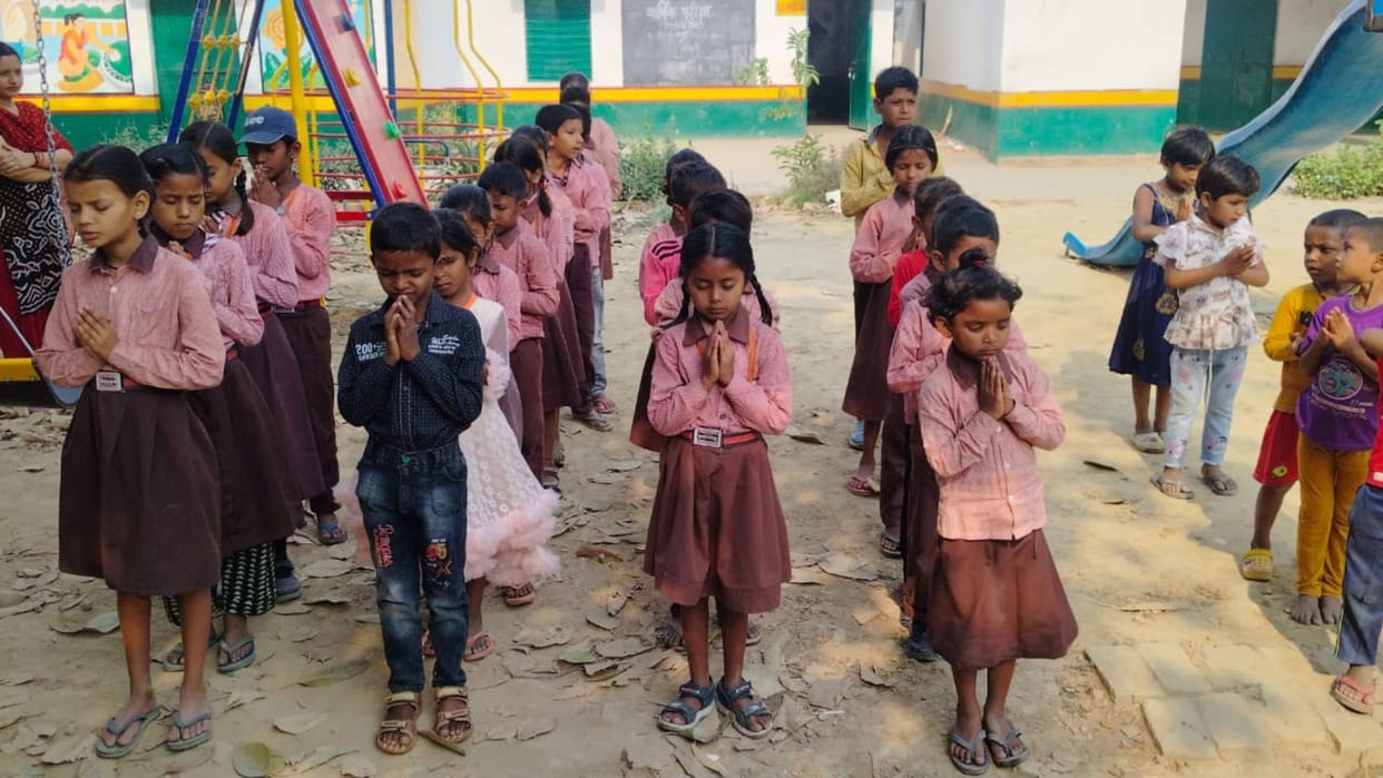 UP: Anganwadi centers will be shifted to schools vacated due to merger in UP.