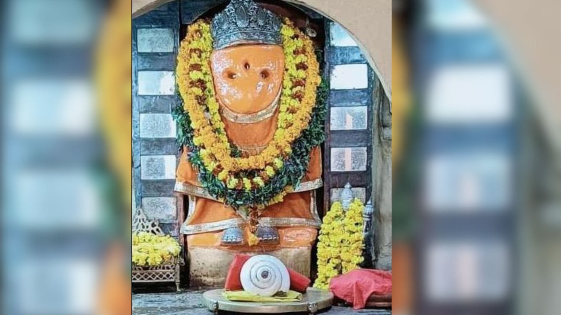 Hanuman temple established by Goswami Tulsida including Sankat Mochan Mandir in Varanasi