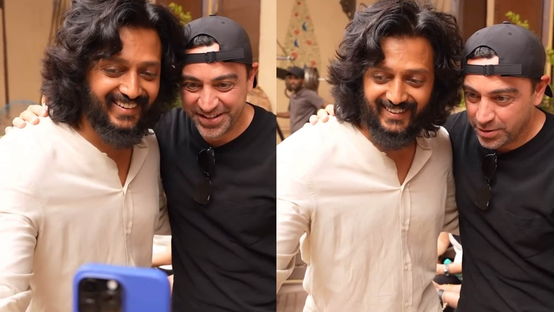 Barcelona star footballer Xavi Hernandez Visits Riteish Deshmukh on Raja Shivaji Set