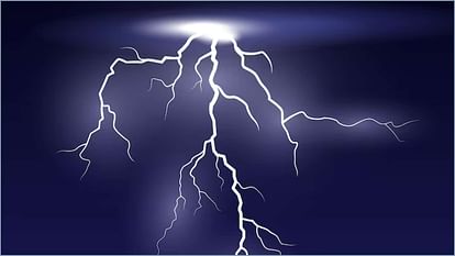धर्मशाला: खेत में काम कर रहे व्यक्ति पर गिरी बिजली, माैके पर माैत Dharamshala: man died of Lightning while working in the field, died on the spot