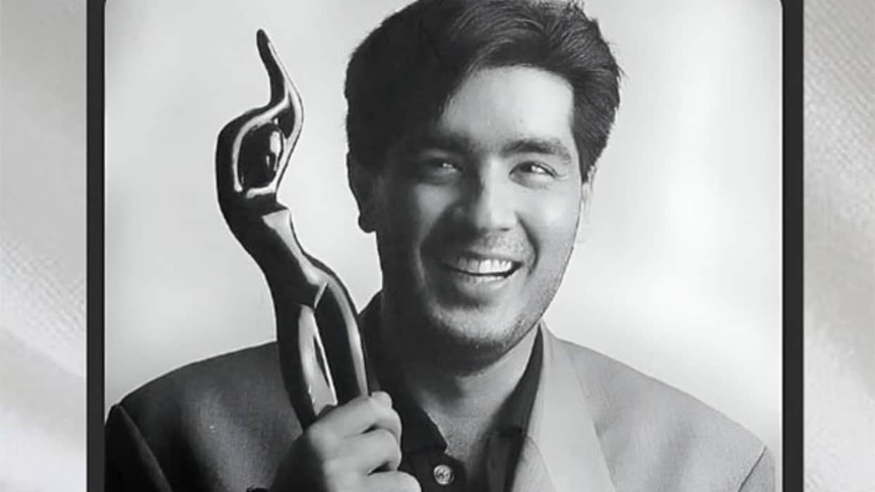 fashion designer Manish Malhotra recalls winning his first Filmfare Award for Urmila Matondkar Movie Rangeela