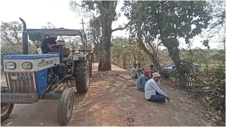 MP Crime News Girl Plots Father Murder with Lover in Panna Drugged Him Before Brutal Killing