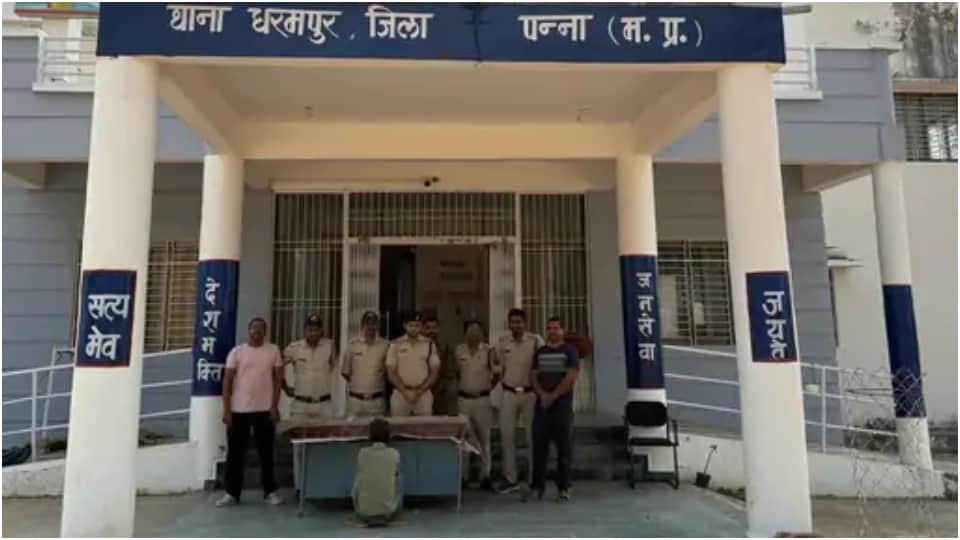 MP Crime News Girl Plots Father Murder with Lover in Panna Drugged Him Before Brutal Killing