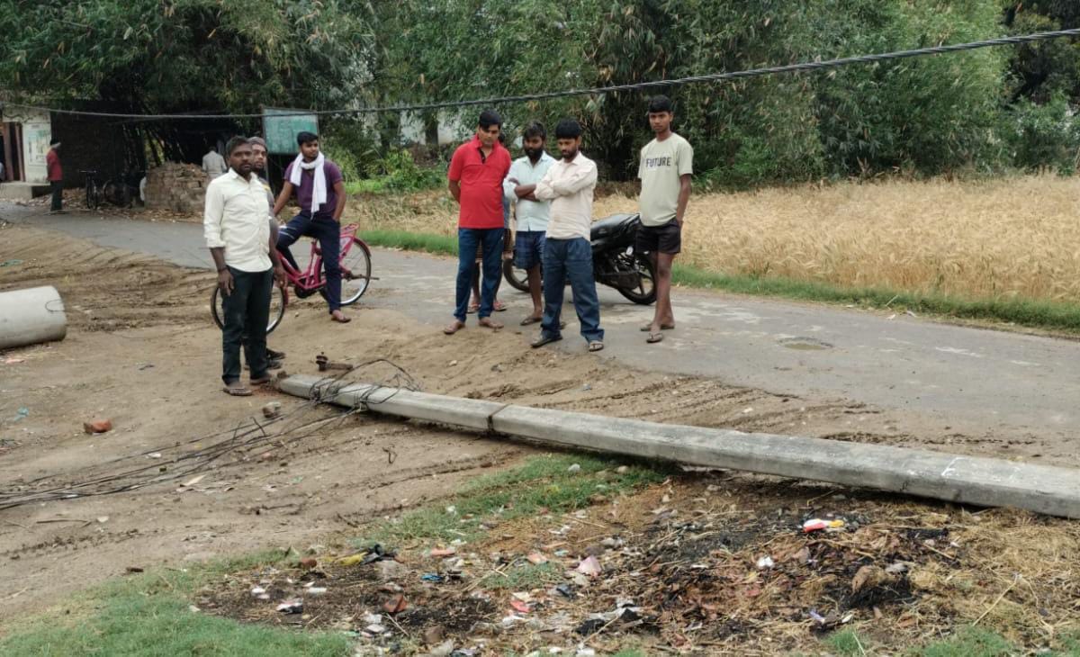 varanasi weather effect 20 poles fell in 30 minute storm in Varanasi power outage