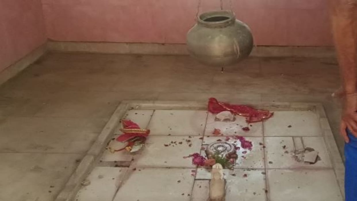 Rajasthan News: Vandalism in Shiva temple near Lalkothi vegetable market, Shivling and other idols broken