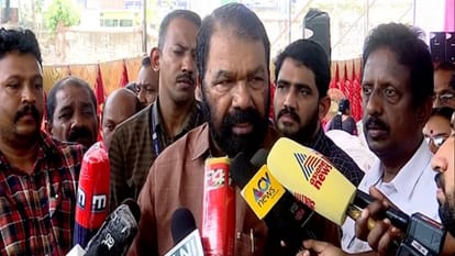 वी शिवनकुट्टी, शिक्षा मंत्री, केरल