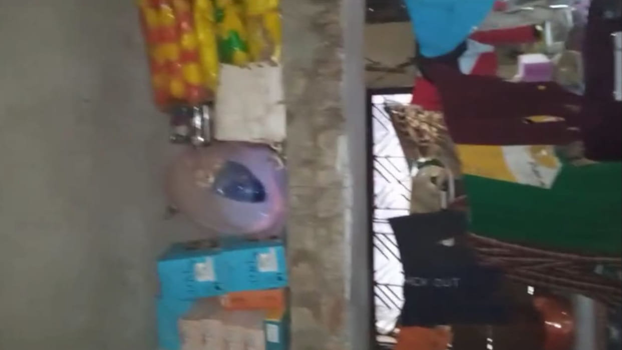 A fire broke out in a house in Anjahiya Bazaar of Basti, mother, daughter and innocent child died