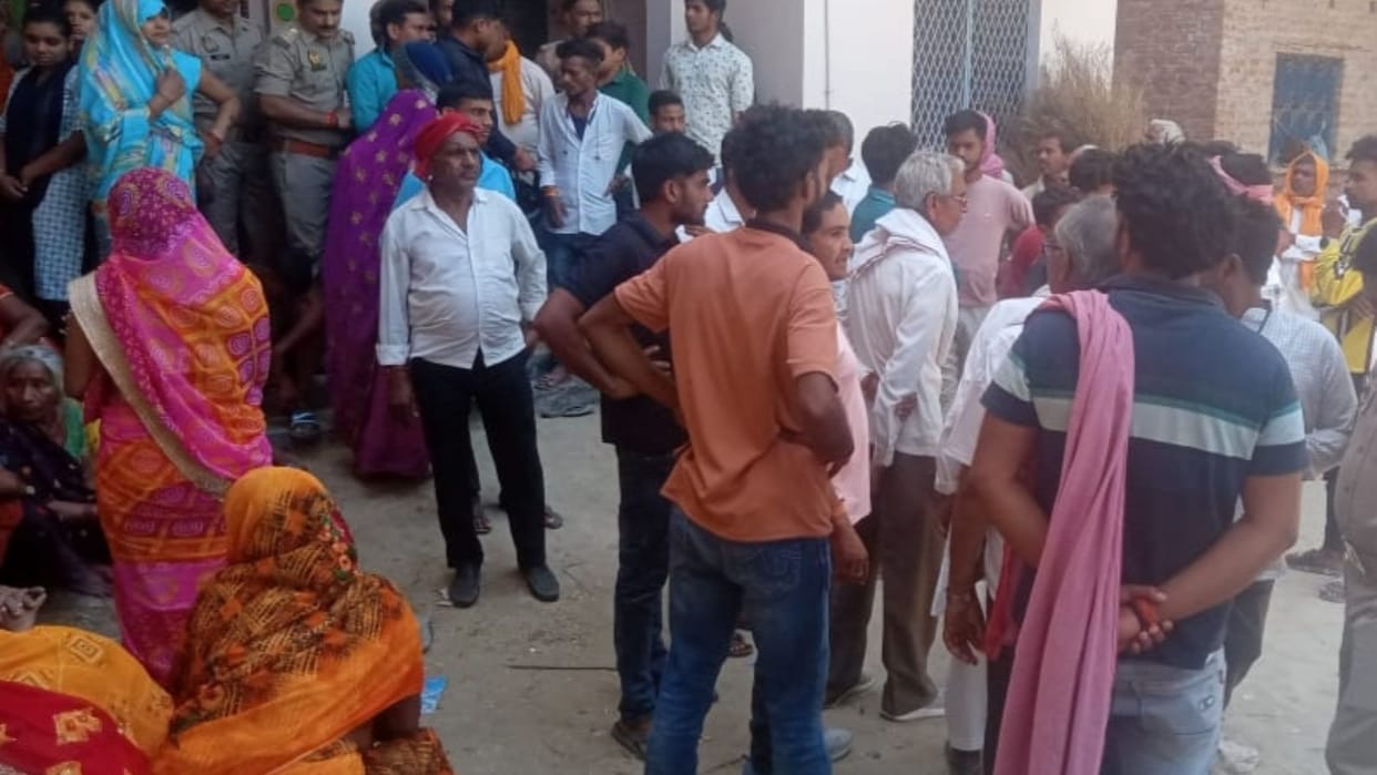 Married woman commits suicide by hanging herself with a sari her parents accuse her