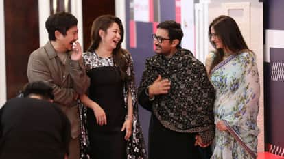 Aamir Khan spotted with girlfriend Gauri Spratt in china user comments