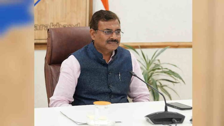 Uttarakhand: मुख्य सचिव सख्त...अब कैबिनेट के लिए हड़बड़ी में आए प्रस्तावों पर नहीं होगा विचार