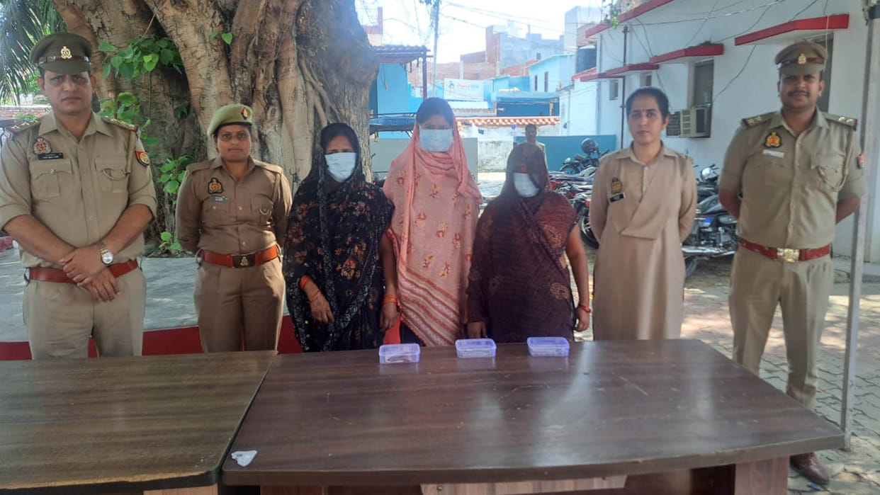 Hardoi: Three women of the gang that stole jewellery and cash arrested