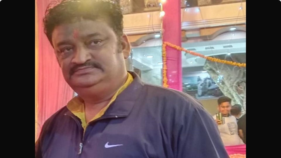 UP: 'Ravana' of Muzaffarnagar committed suicide, shot himself near the temple with an illegal pistol