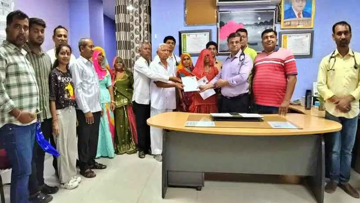 Barmer News: Couple celebrated Ambedkar Jayanti in unique way, husband and wife pledged to donate their bodies