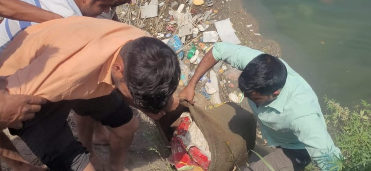 Murder in Muzaffarnagar: Brother-in-law kills sister-in-law, stuffs body in a sack and dumps it in drain, act