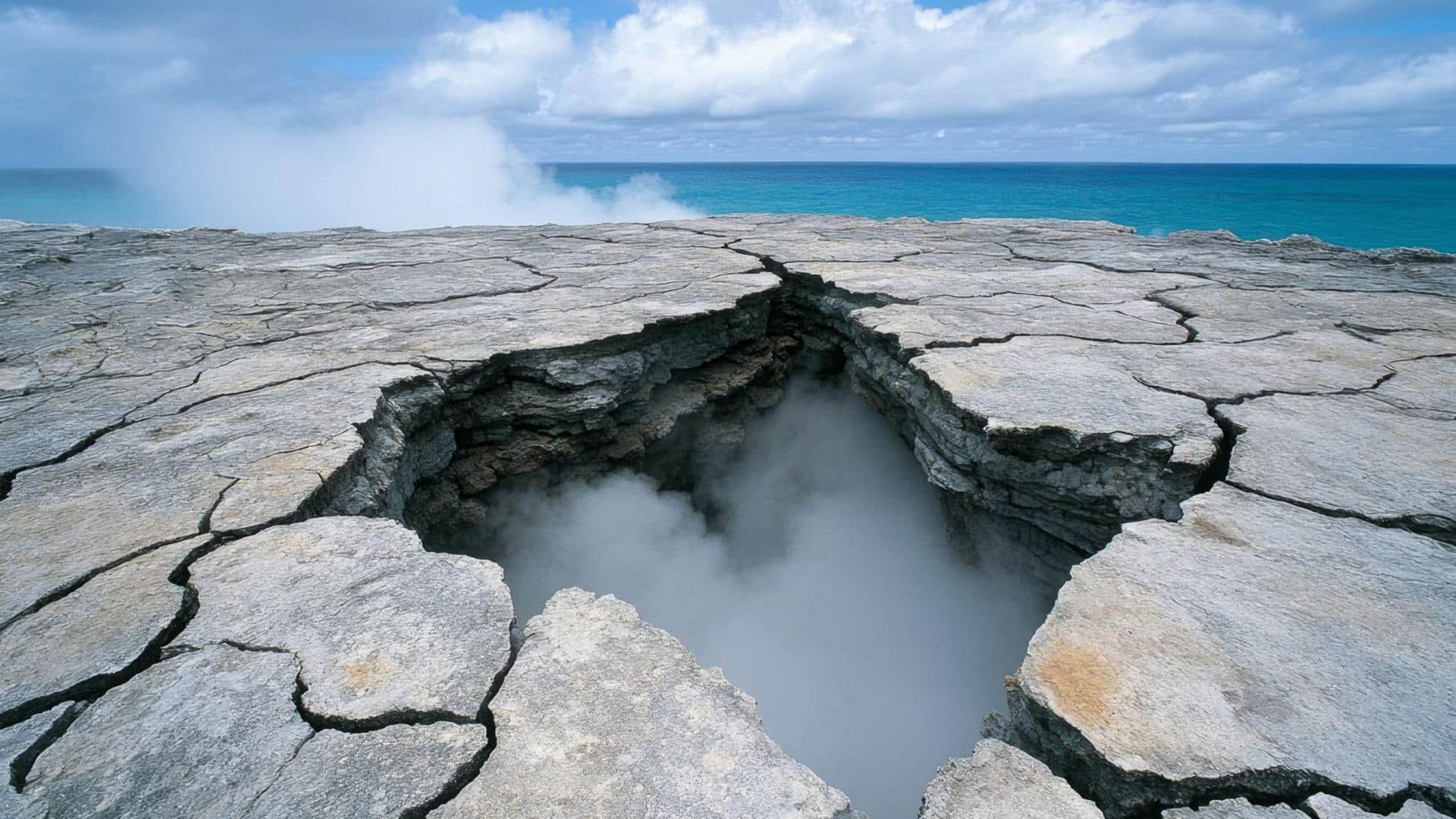 Indian Plate Is Splitting Into Two Geologists Warn Of Major Tectonic Shifts Could Reshape The Region