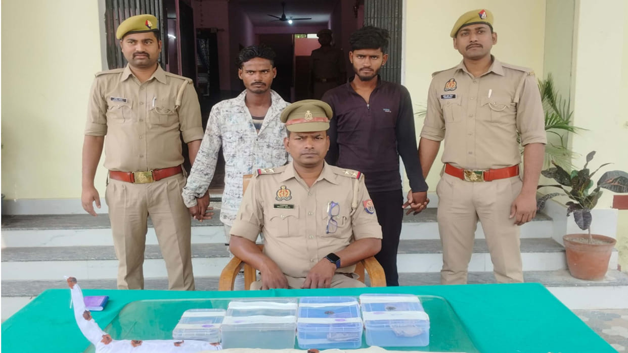 Police arrested two miscreants who committed robbery in Kushinagar, three absconded, caught through CCTV