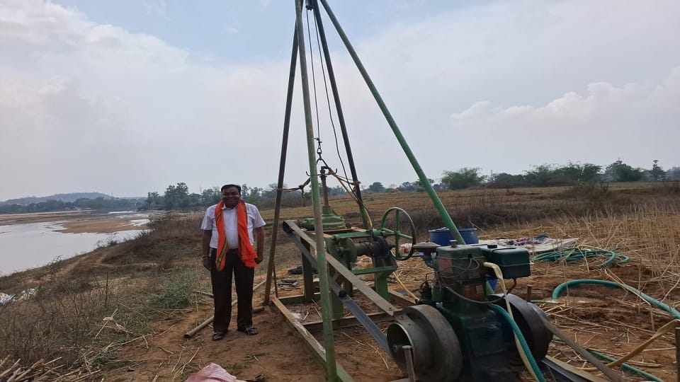 After independence now local people are going to get the gift of railway line in Balrampur