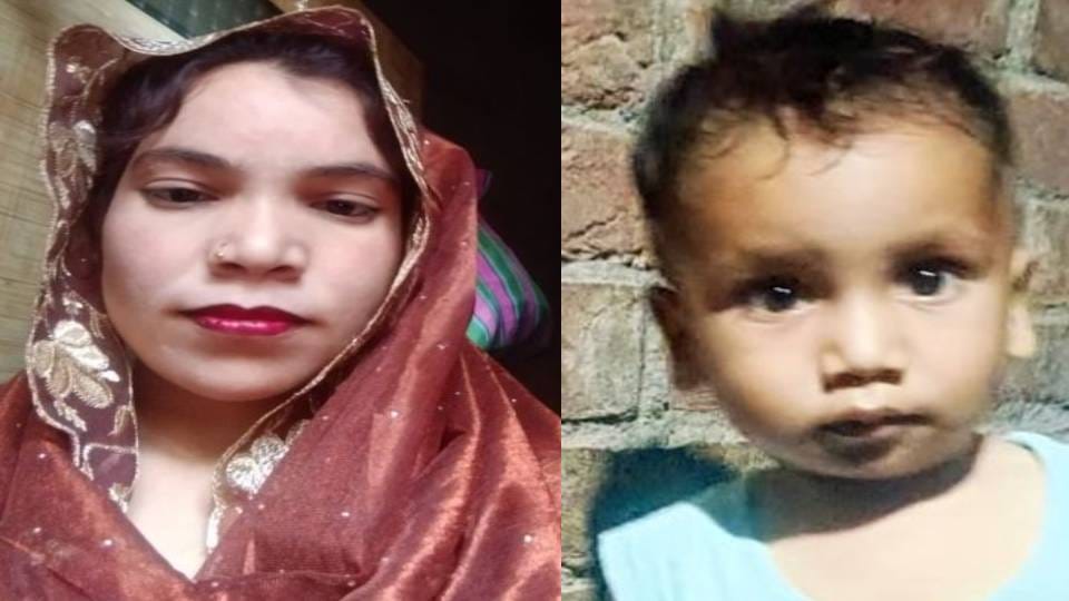 Mother and innocent child died after being hit by an uncontrolled tractor in Sultanpur