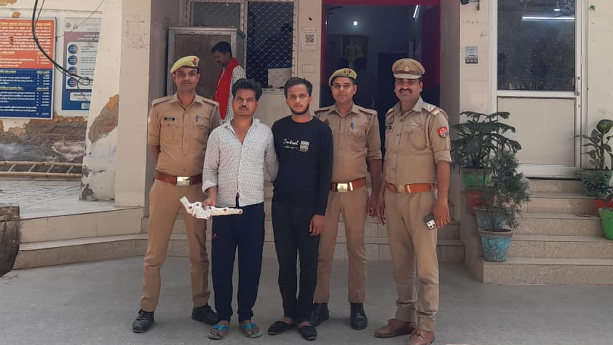 Kanpur: Robber and jeweler arrested for robbing and buying old lady's chain