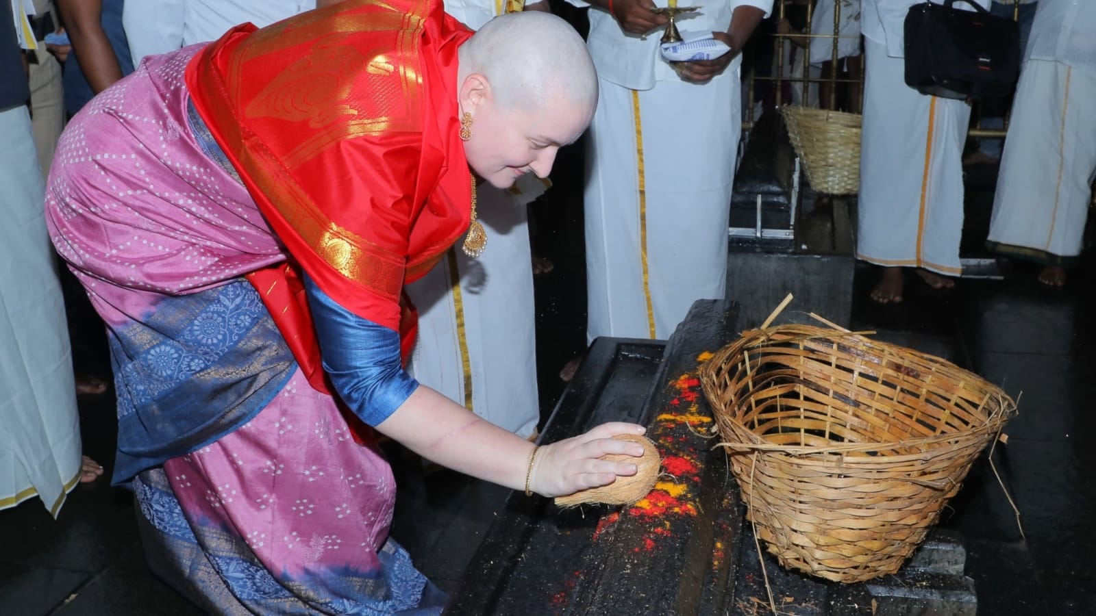 Andhra Pradesh Deputy CM Pawan Kalyan wife fulfilled her vow at Tirumala