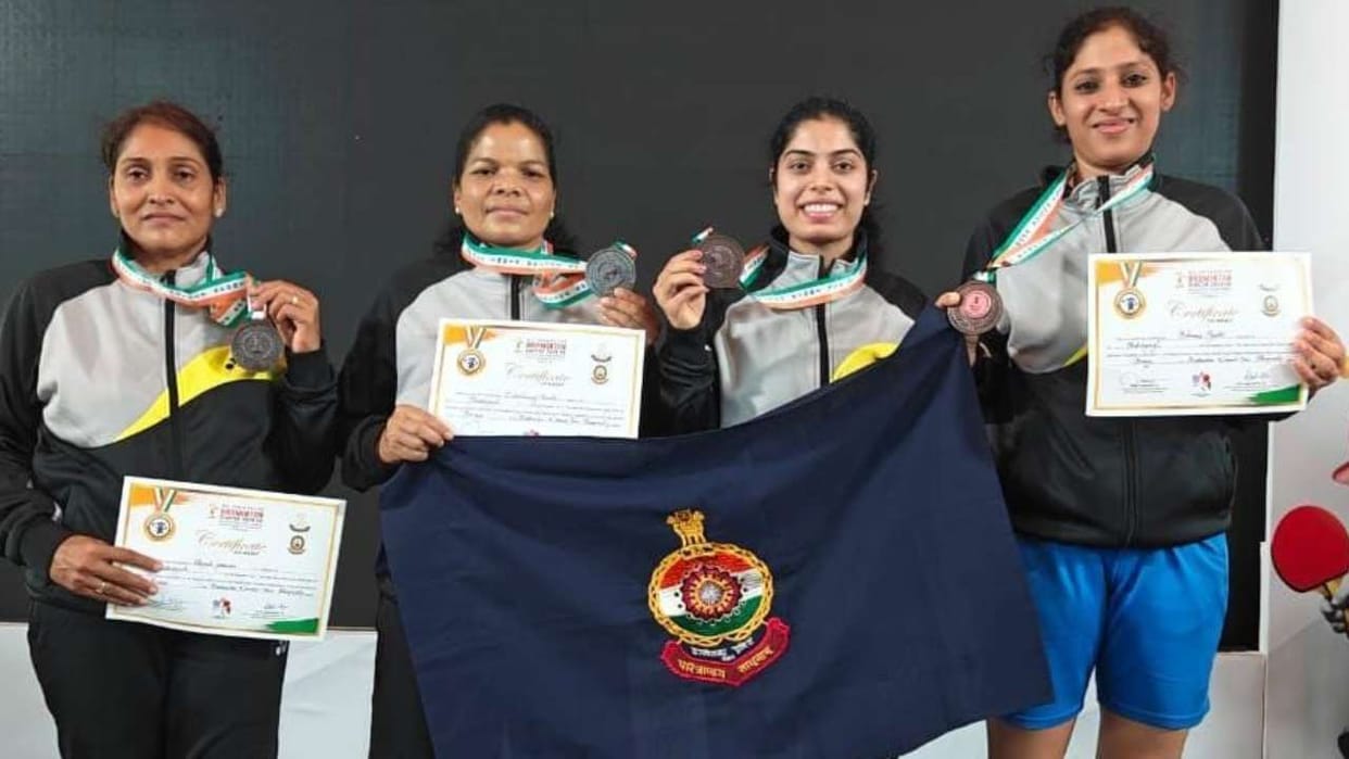 Bhavna Gupta and Aakarshi Kashyap won bronze medals in table tennis tournament 2025
