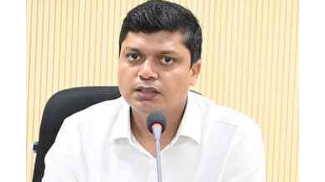 Roshan Kumar Singh new collector of Ujjain,  previously handled the responsibility of Municipal Commissioner