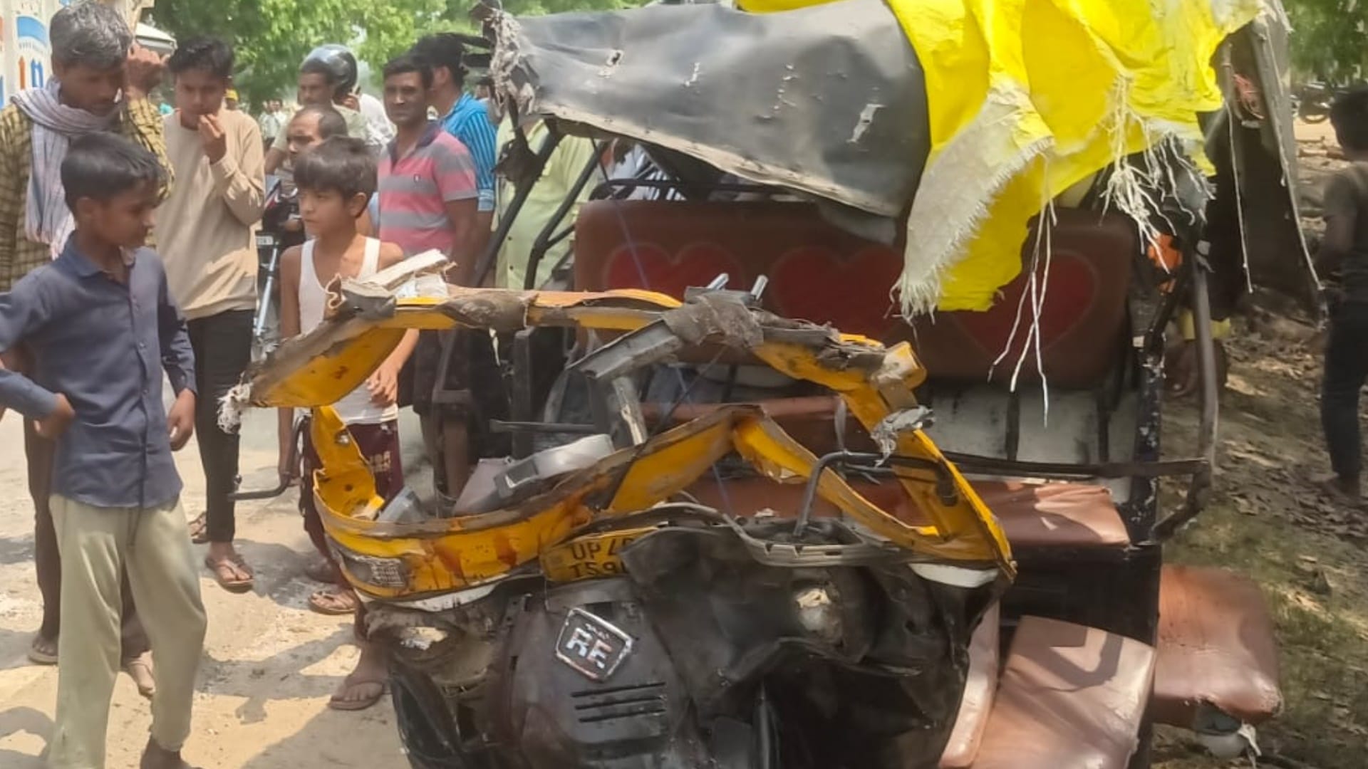 Overloading was behind big accident in Bahraich.