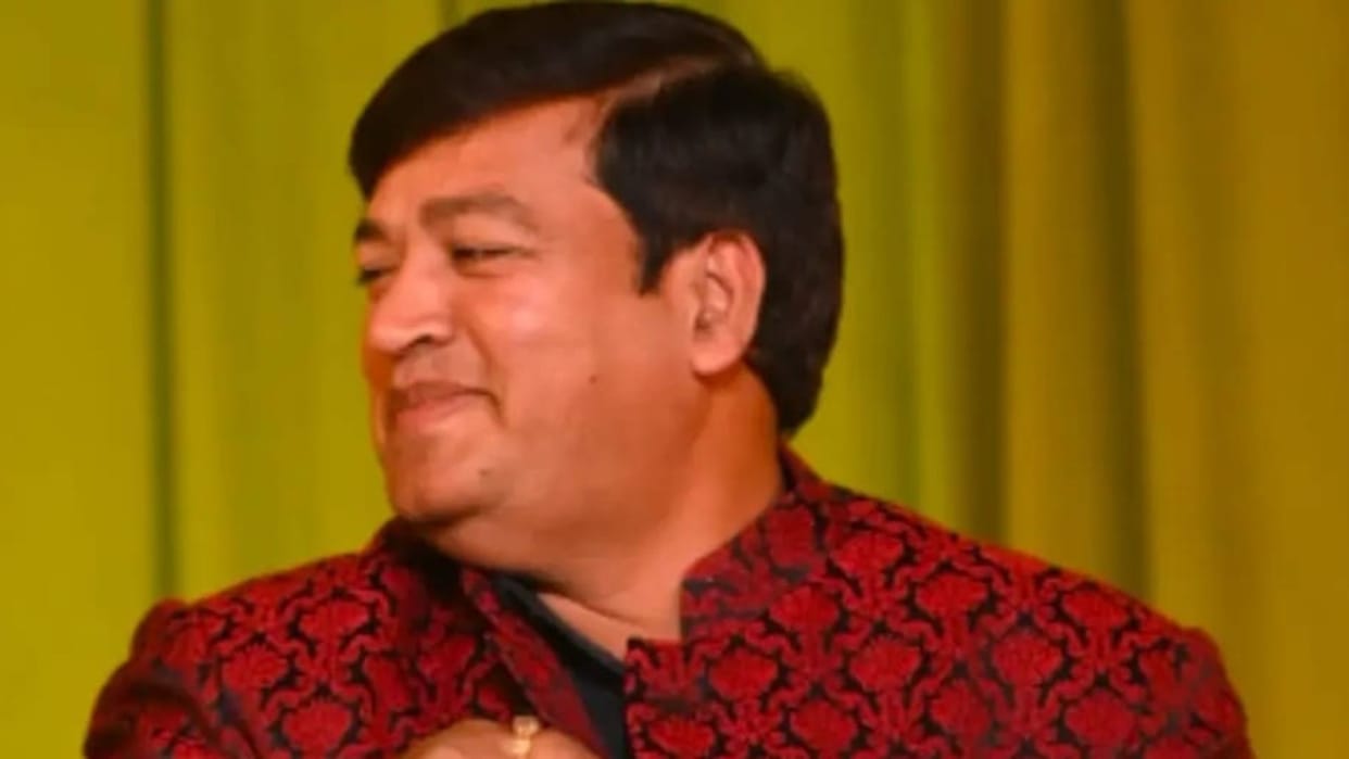 Nilgai hit the trader bike died in the accident mourning spread in the house