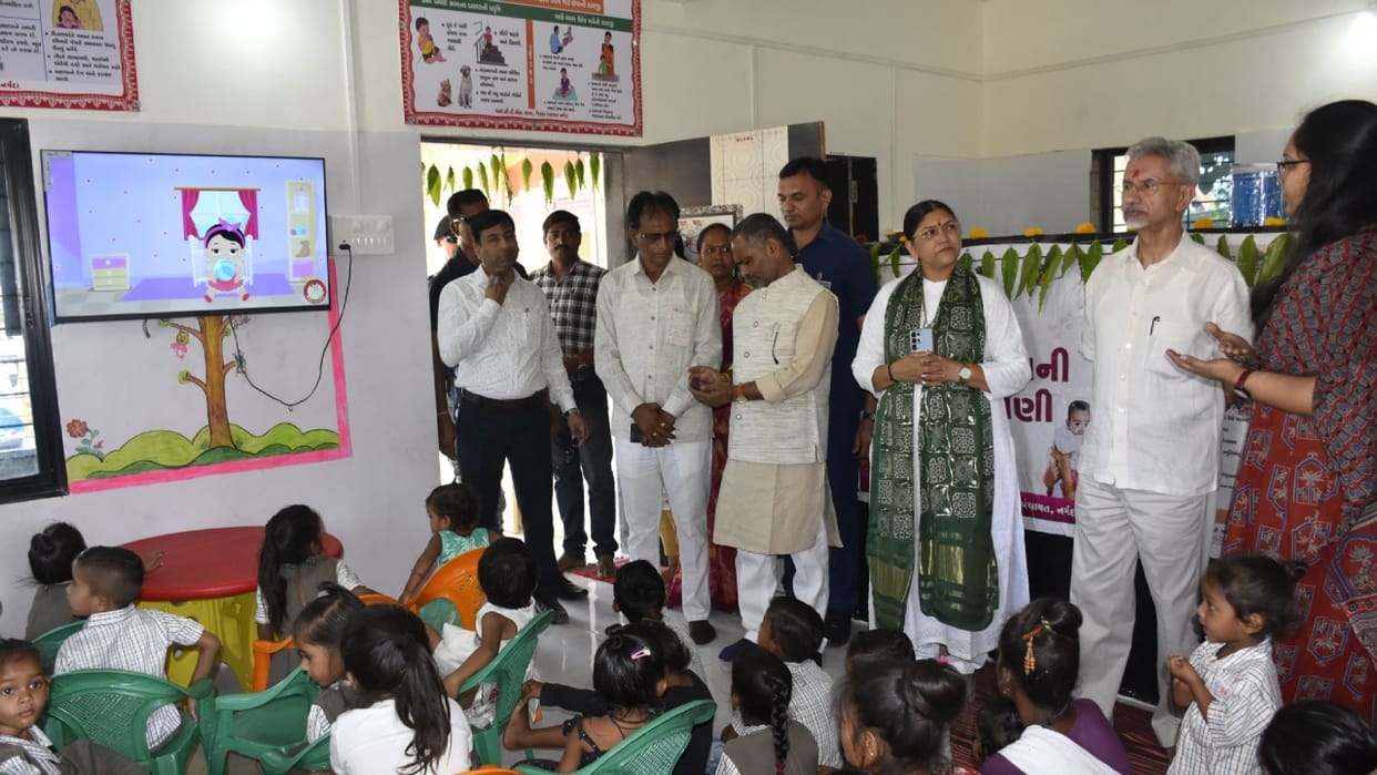 Gujarat tour: Jaishankar inaugurates new gymnastic hall, smart classroom; know details here