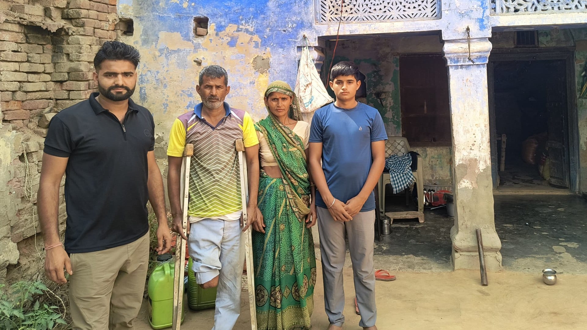 सोहित कुमार अपने परिवार के साथ