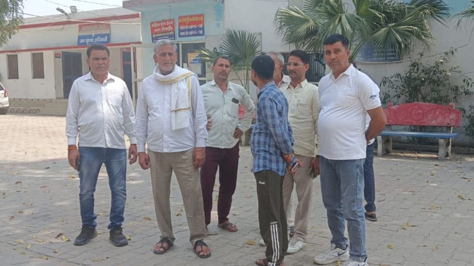 youth was shot at wedding ceremony and another was hit on head with butt of a gun In Ghaziabad