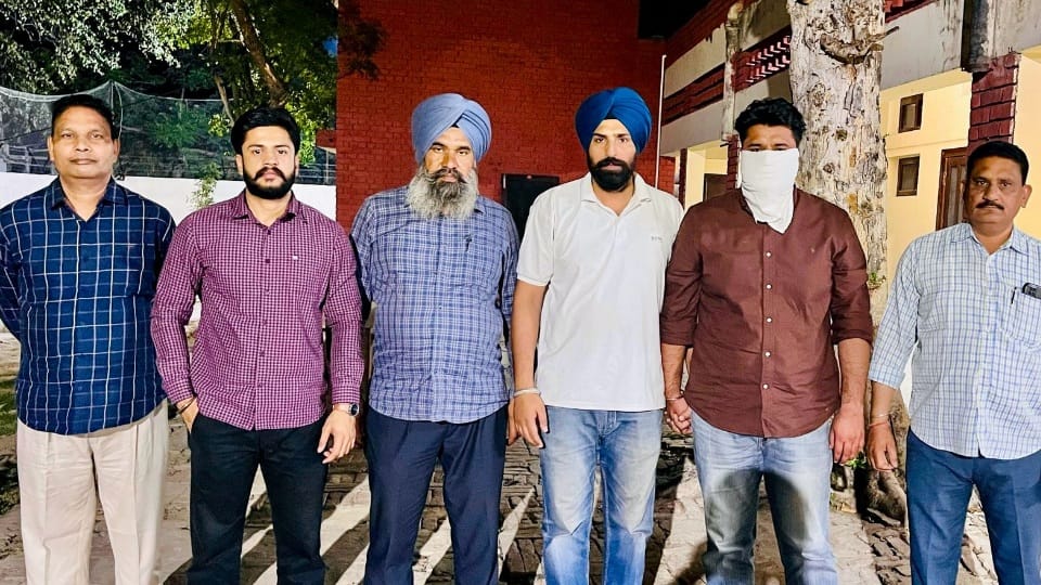 Police constable arrested in Amritsar for taking bribe of Rs 50 thousand