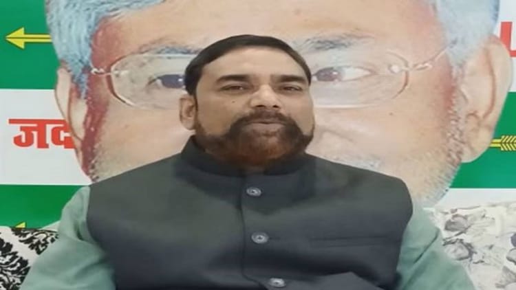 Bihar News: CM नीतीश पर की गई ममता बनर्जी की टिप्पणी को लेकर JDU का पलटवार, प्रवक्ता राजीव रंजन ने कही ये बात