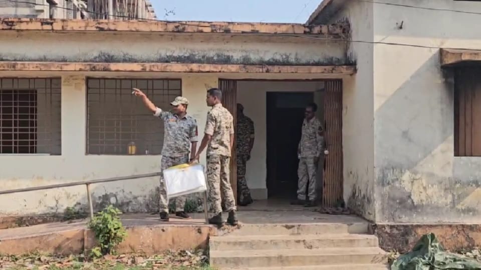 Two Naxalites killed in encounter on Kondagaon-Narayanpur border