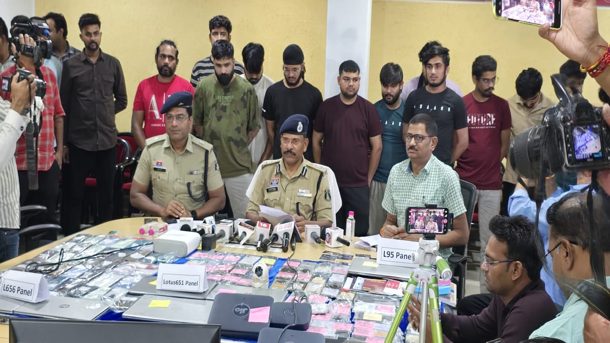 Mahadev Satta App: Raipur police arrested 14 bookies from 6 states, transactions worth crores from 500 A/c