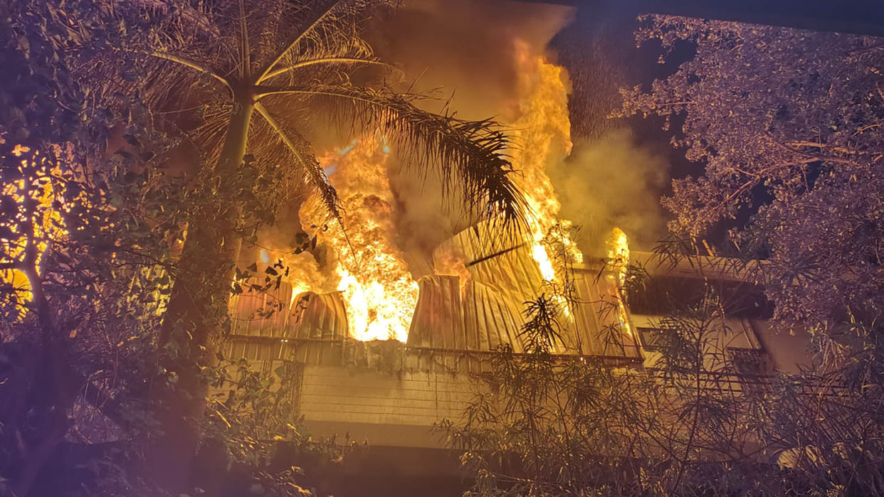 Kanpur: Fire broke out on the third floor of a lamination factory due to short circuit