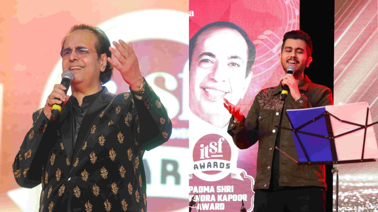 Padmashri Mahendra Kapoor Award Show Attend By Legendary Singer Son Grandson