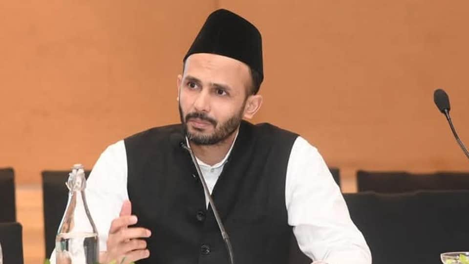 UP: 'If there is a road for Kanwariyas, why not for Namaz?'  Sambhal MP Barq