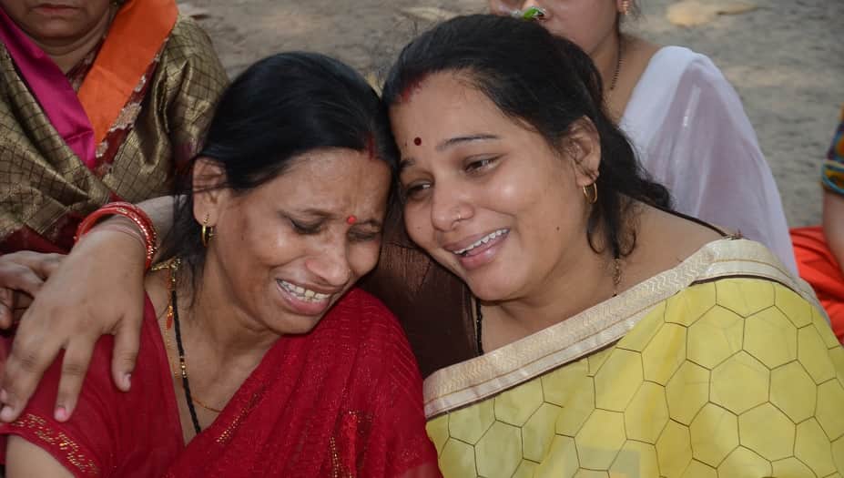 Kanpur accident Car ran after colliding with bike collided with bus three died tragically these are reasons