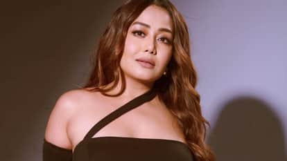 Neha Kakkar Announces Break From Work And responsibilities later Singer Deletes Her post