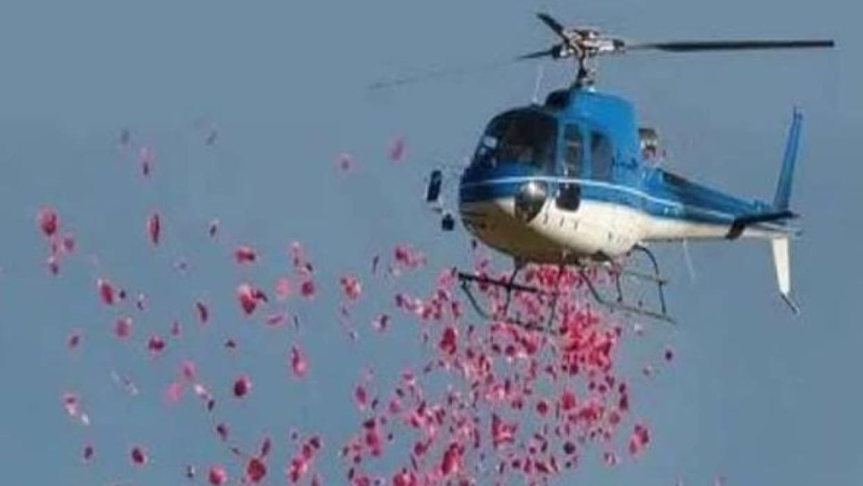 Sports News Flowers were showered from helicopter before the wrestling Deepu of Zirakpur won the Choti Mali