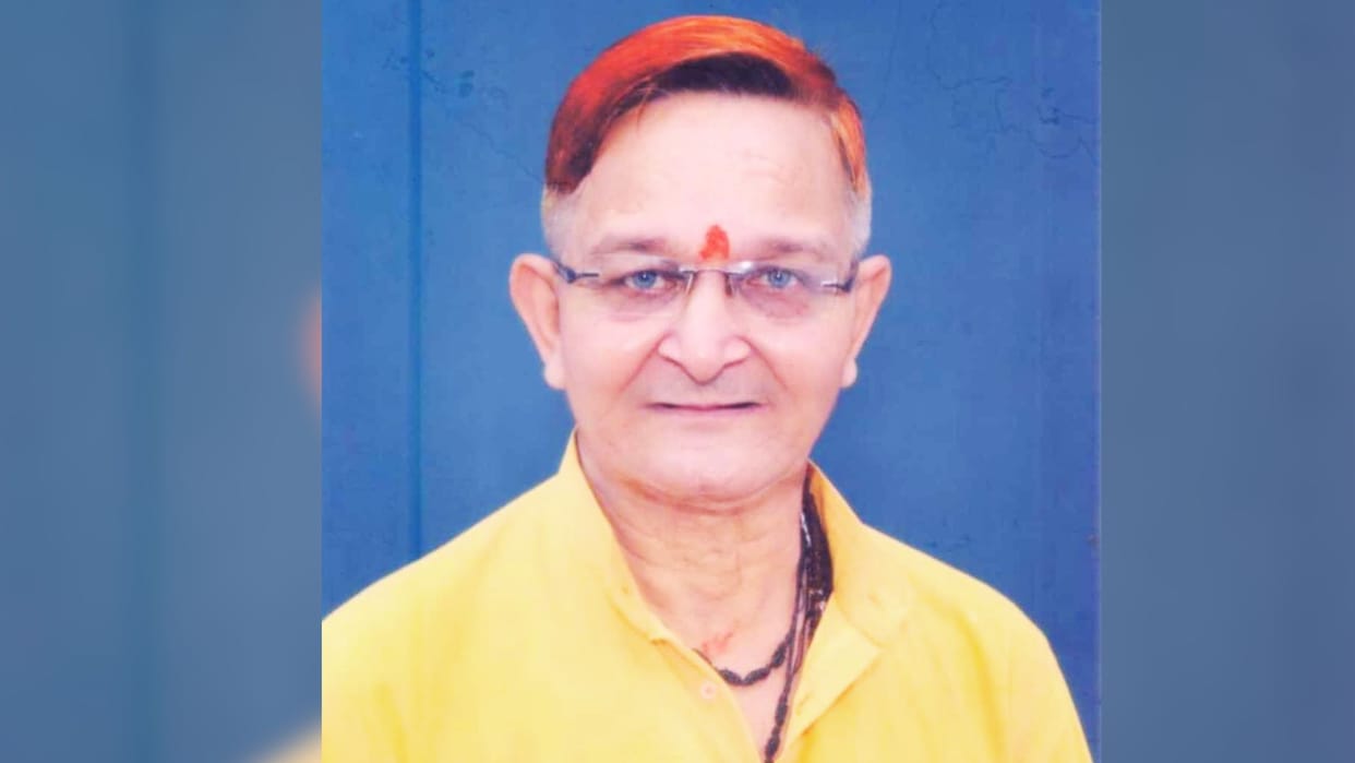 Pramod Nigam murder case in varanasi 12 witnesses presented in court culprits sentenced after 8 years