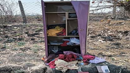 Terror of thieves in Bhatapara Two empty houses targeted theft worth lakhs police engaged in investigation