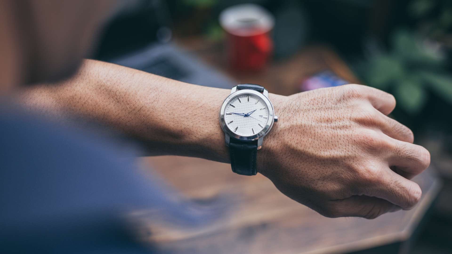 Meerut:निर्देशक के होटल रूम से लाखों की चोरी का खुलासा, 40 किमी पैदल ...