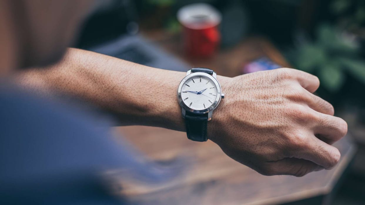 Numerology Wear Watch According To Your Mulank For Good Luck and Financial Growth